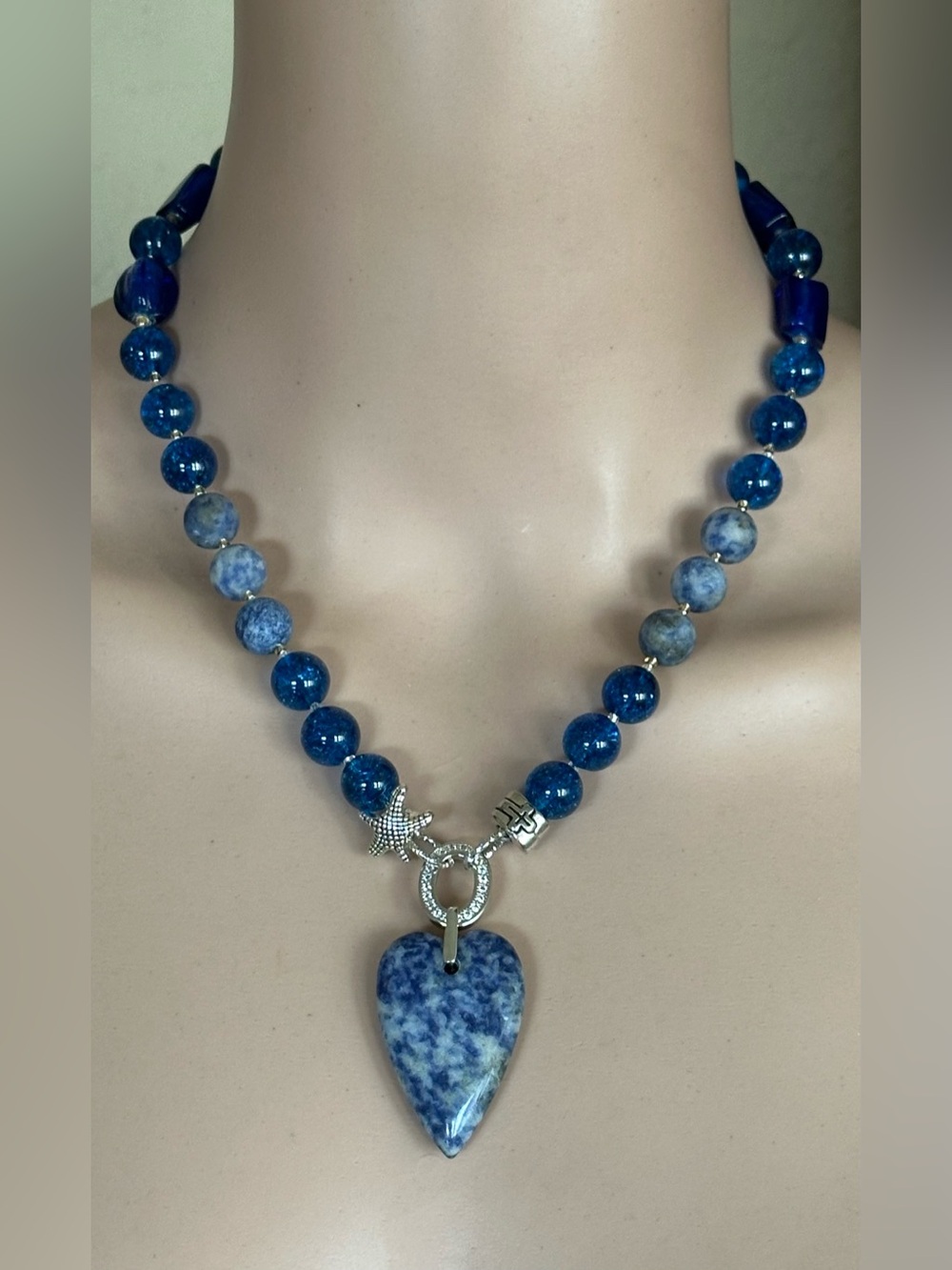 22 inch Mixed Bead Necklace NWOT